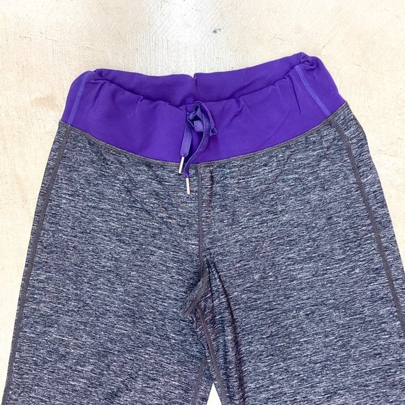 Lululemon Relaxed Fit Crop Purple / Heathered Black Sz 4 - Picture 4 of 10